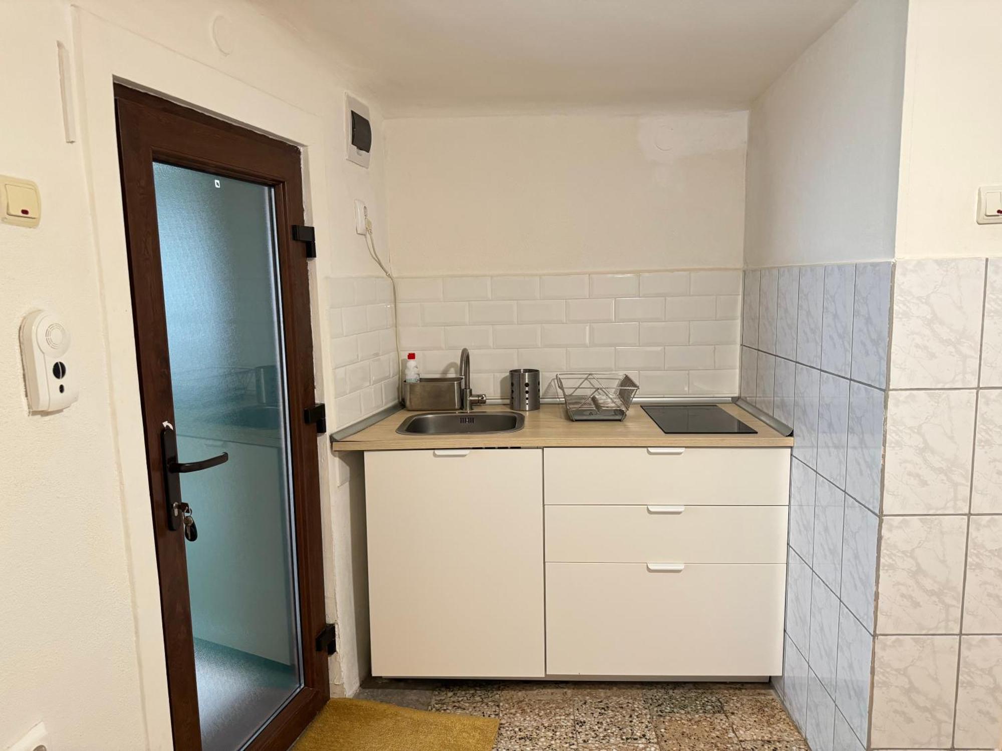 Charming Studio Ideal For Getaways Or Workations In Sibiu'S Medieval City Center Екстер'єр фото