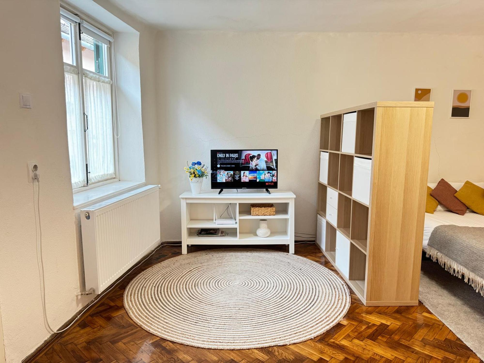 Charming Studio Ideal For Getaways Or Workations In Sibiu'S Medieval City Center Екстер'єр фото